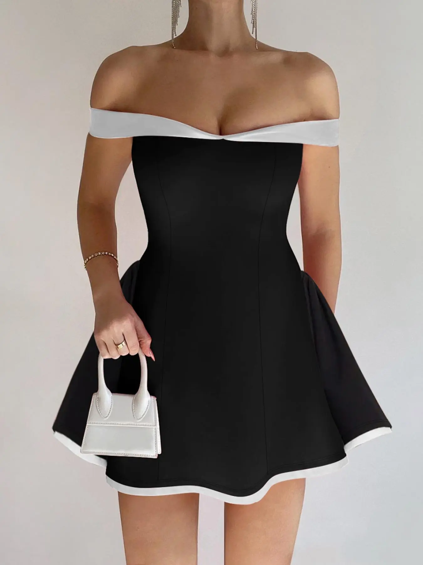 Women's Colorblock Off-Shoulder Backless A-Line Dress, Fashion Casual Short Sleeve for Party Club Holiday, Ladies Summer Womenswear, Dresses for party