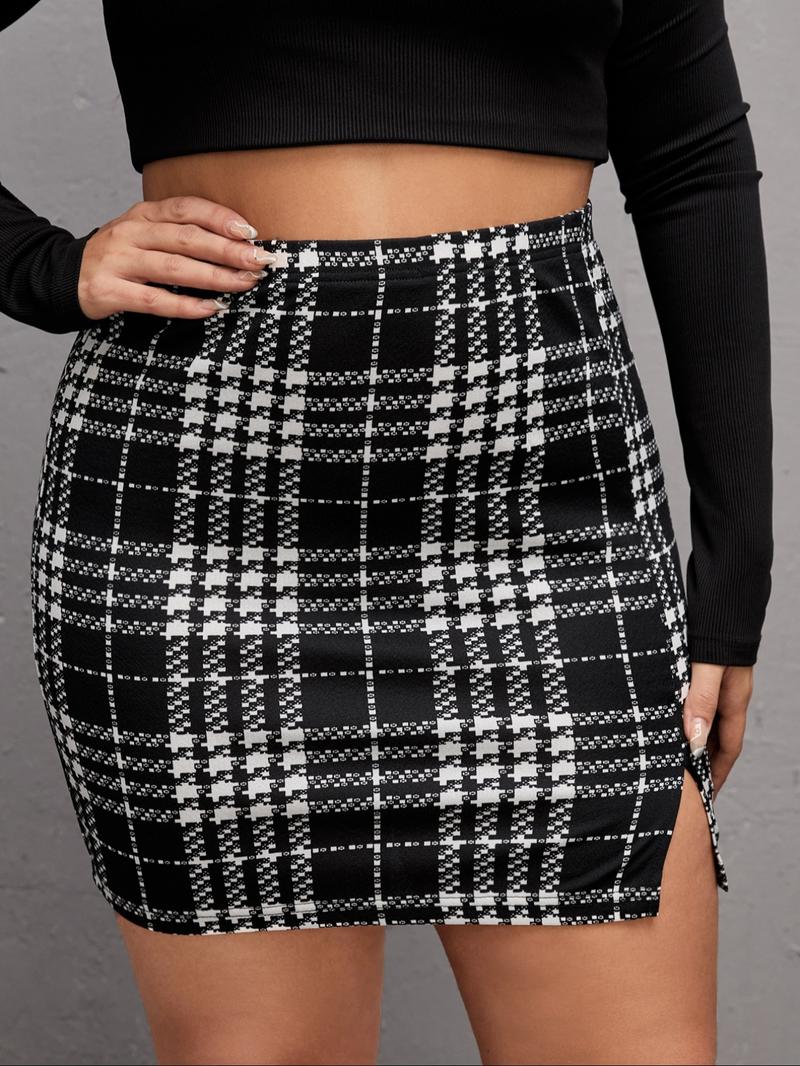 【Plus Size】 Plaid Print Skirt, Casual Fashionable Short Skirt for Daily Outdoor Wear, Women Plus Clothing for Spring Fall