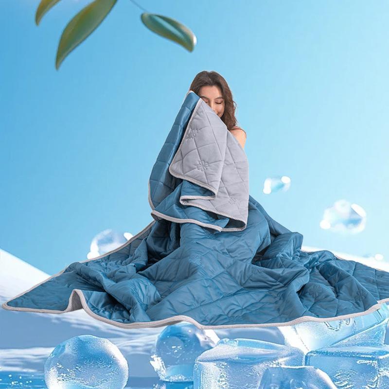 1 count Cooling Summer Blanket, Soft Breathable Bedding, Lightweight Throw for Living Room, Ideal for Hot Weather Sleep,