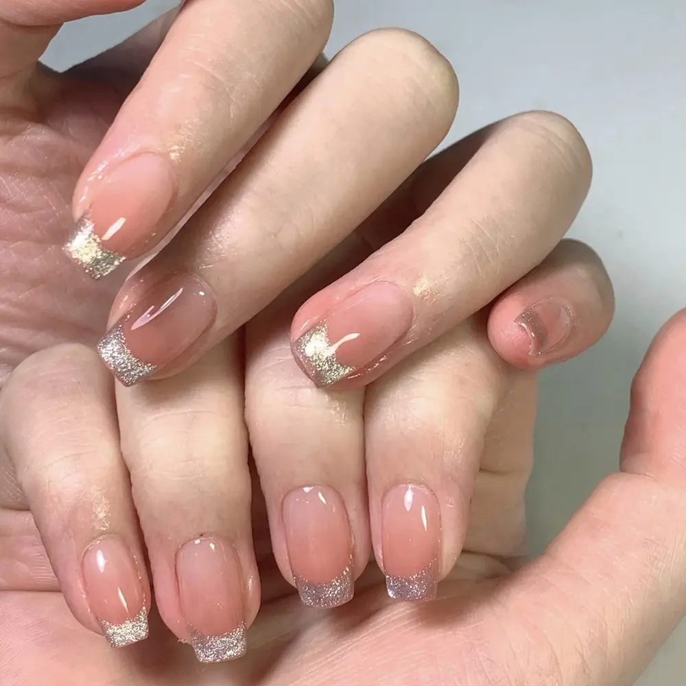 30-Piece Sweet Brightening Cat-Eye Press-On Nails, Nude Gradient French Stickers for Nail Art Decoration