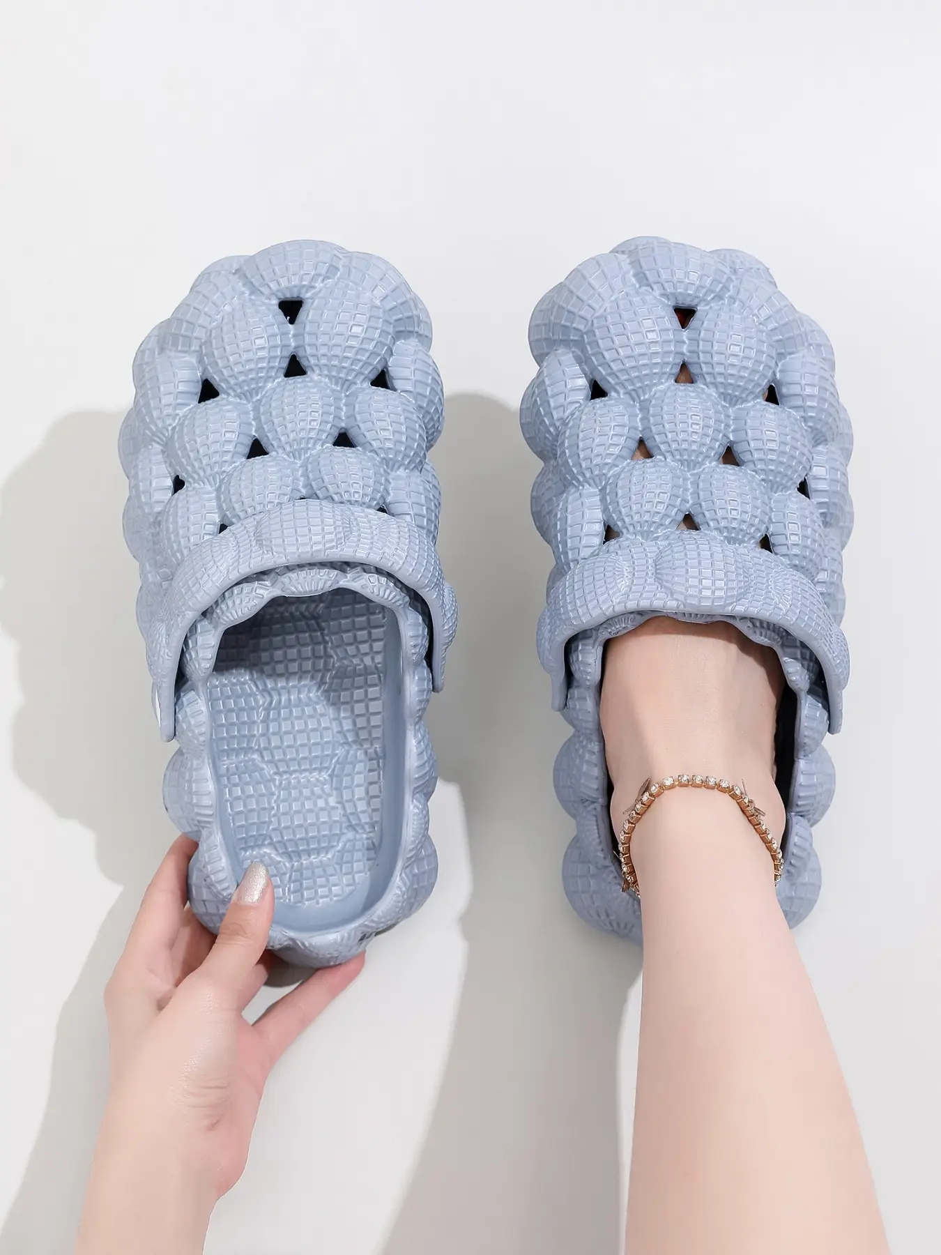 Spring Summer Couple Slippers, Pineapple Ball Massage Slippers, Peanut Shape, Unisex, Ideal for Vacation, Travel, Beach, Home, Dormitory Use