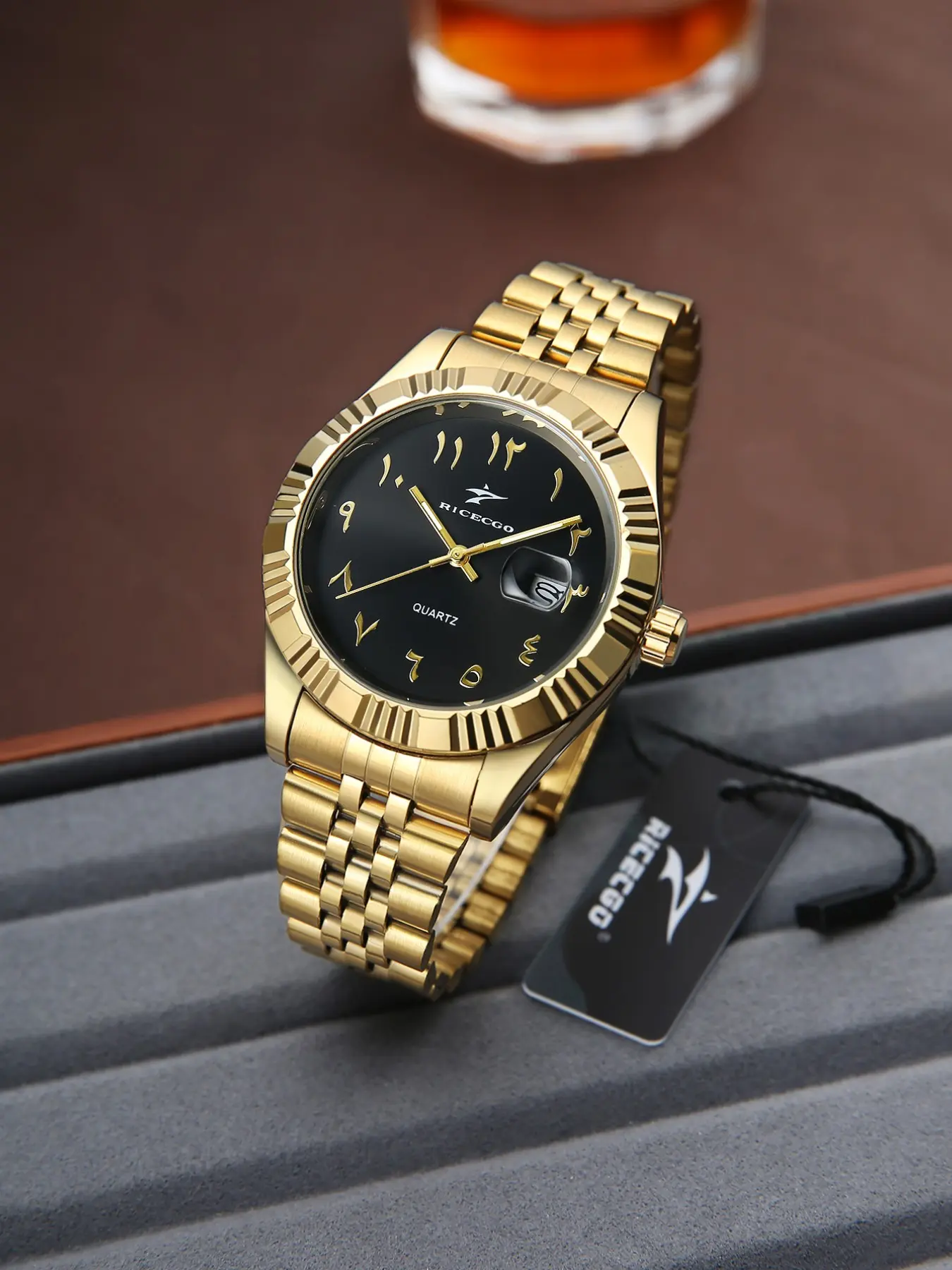 1 piece men's business watch, Arabic numeral, stylish and versatile accessory, stainless steel strap that never fades, date display, comes with a box—perfect gift! Business Quartz Watch