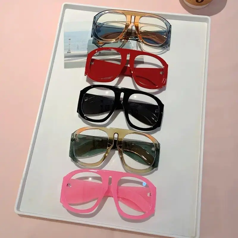 Contrast Hues Large Frame Glasses, Trendy Unisex Anti-Blue Light Eyewear for Fashion and Street Style Wear, Large Frames, Unisex Wear, Rectangular Sunglasses