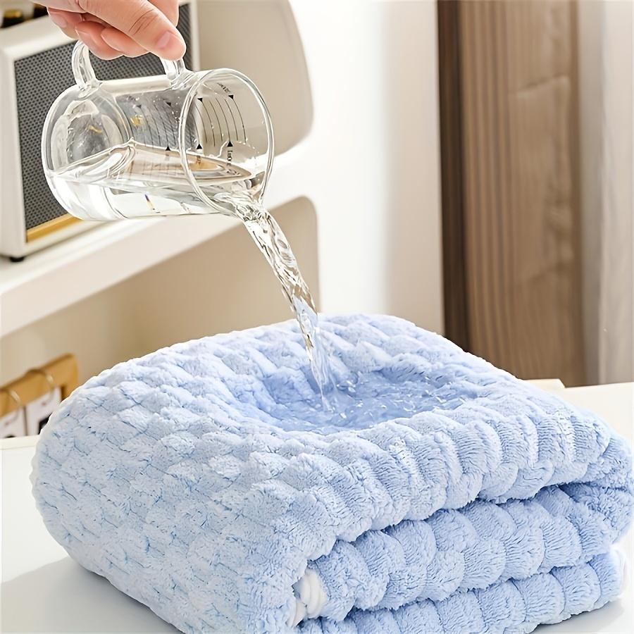 4 Pack Waffle Weave Bath Towels 27x54 Inch, Lightweight Thin Microfiber, Quick Dry & Super Absorbent, Space-Saving for Gym, Travel, Apartment