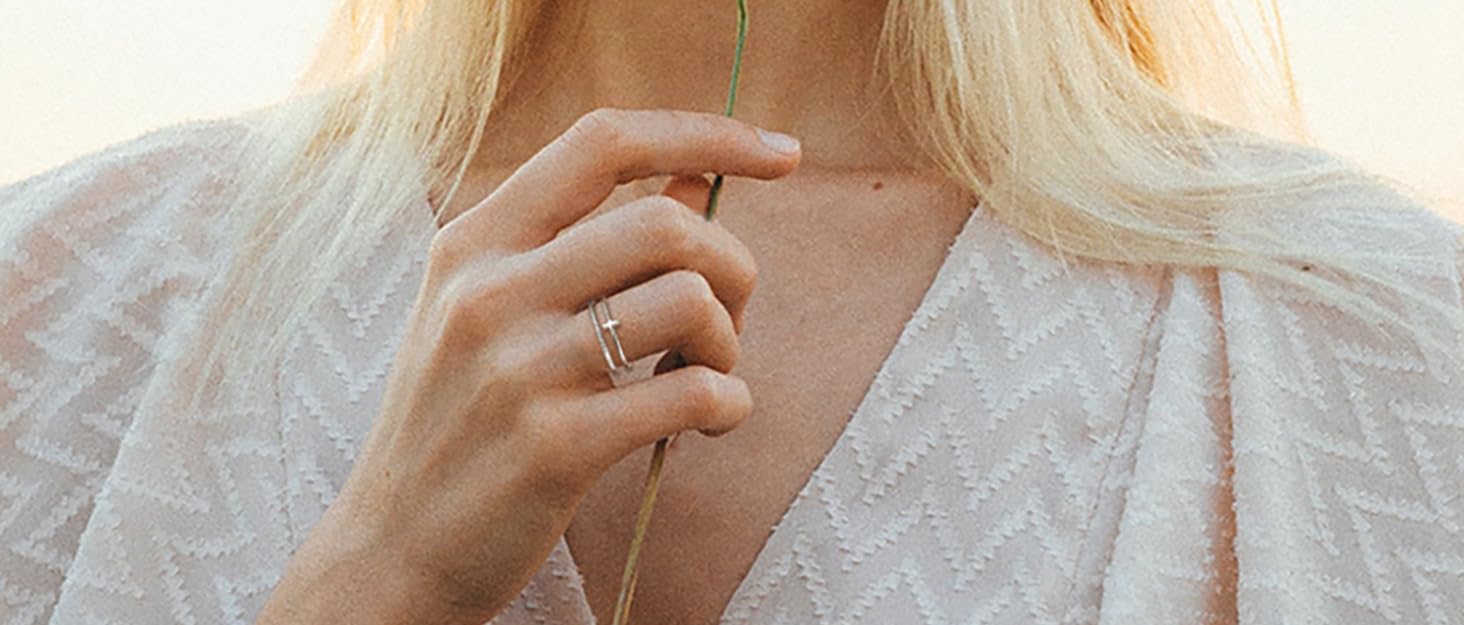 Exquisite 925 Sterling Silver Cross Ring for Women Adjustable Cross Love Open Ring Stackable Cubic Zirconia Cross Ring