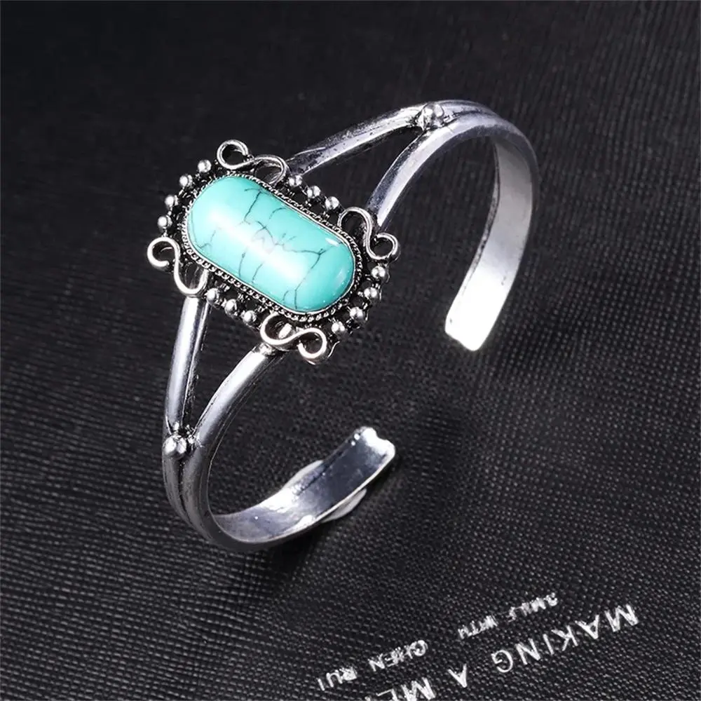 Women's Adjustable Twilight Theme Bella Bangle Bracelet - High-Quality Costume Jewelry Fashion Accessory, Pull-On Design, Ideal High-Quality Female Fan Gift for Female Party Attendees