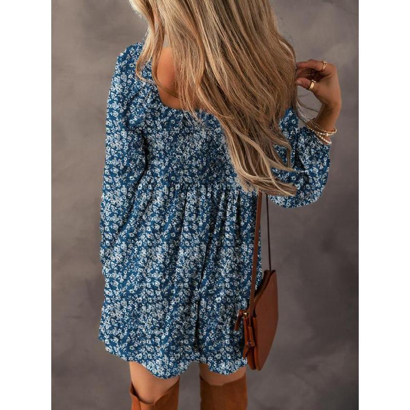 Women's Ditsy Floral Print Sweetheart Neck Shirred Back Dress, Bohemian Elegant Fashion Chic Bishop Sleeve Dress for Feminine Daily Holiday Vacation Wear, Ladies Dress for All Seasons, Casual Summer Boho Chic Womenswear, Casual Loose Dress