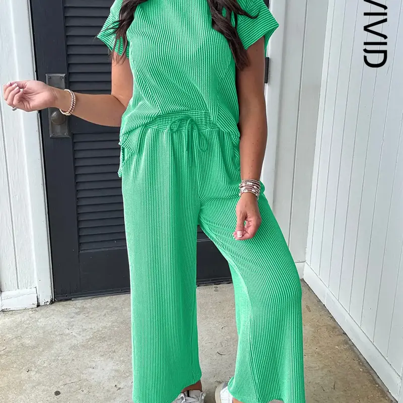Women's Twisted Ribbed Knit Solid Color - Round-neck Short Sleeve T-Shirt & Wide Leg Pants with Side Pockets, Casual Fitted Set, Casual Comfy for Summer Daily Wear, Clothes