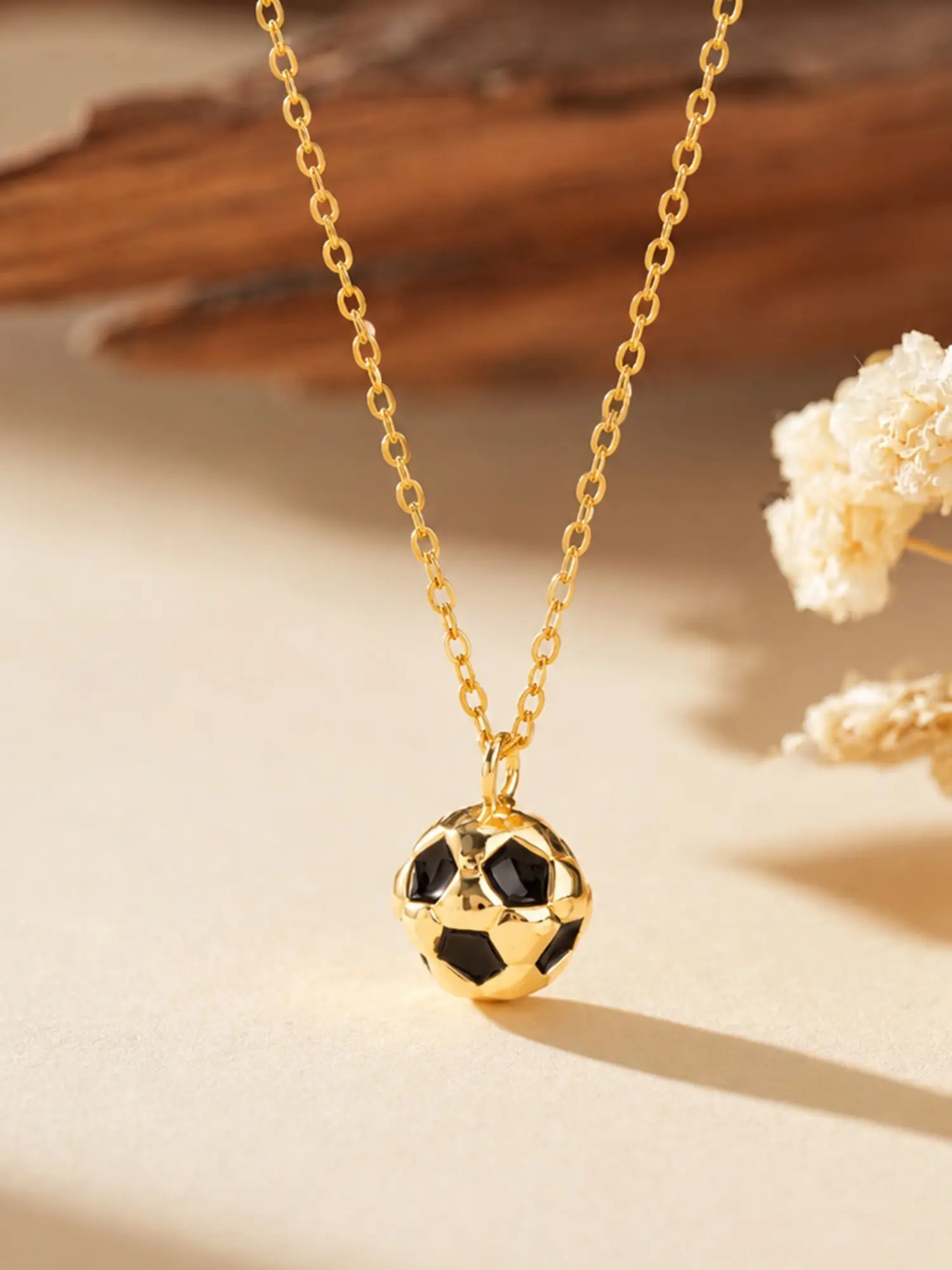 New Creative Oil Drip Football Pendant Necklace, Fashion Casual Sporty Style, Unisex Daily Accessory