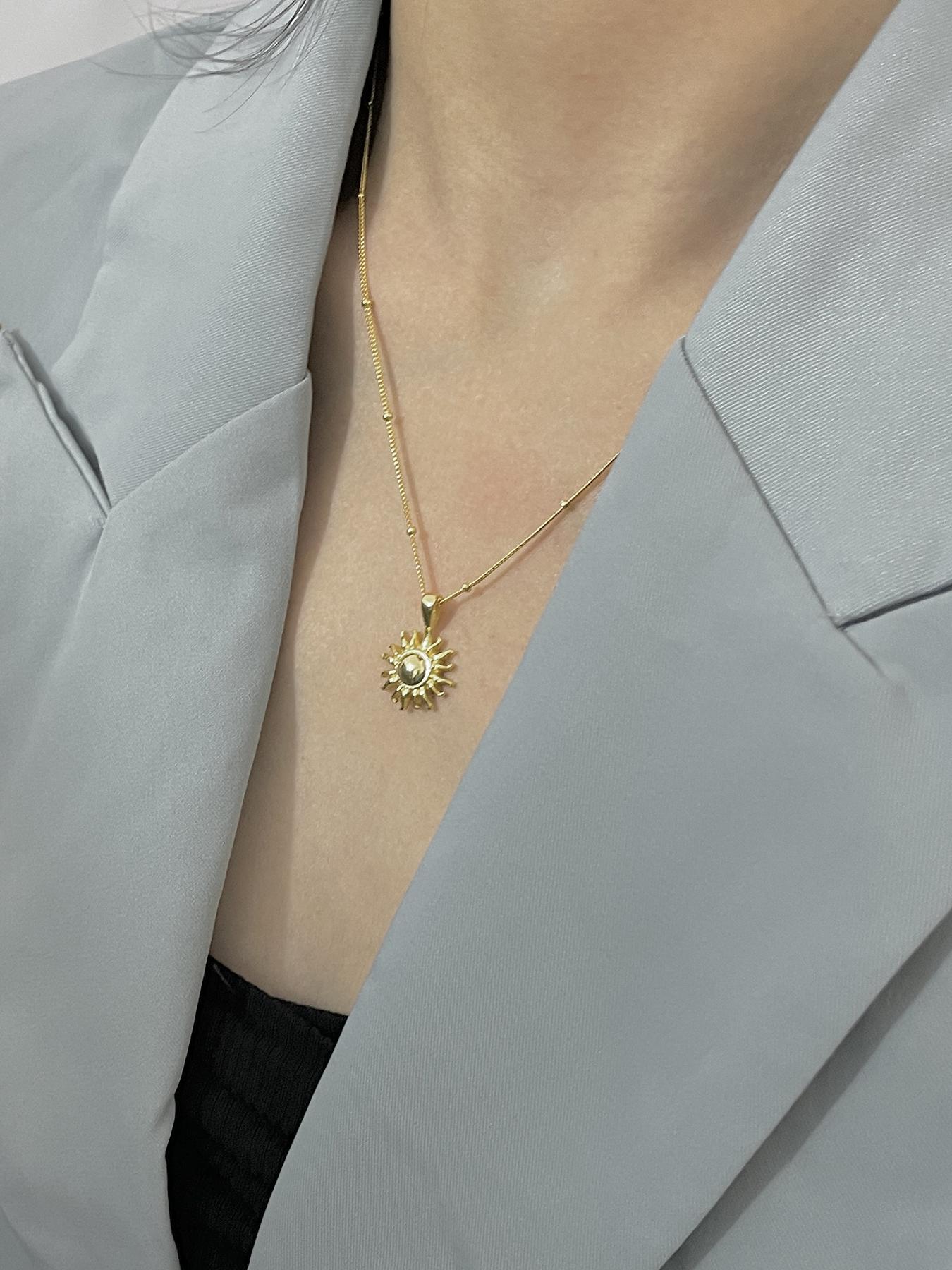 925 Sterling Silver Sun Design Pendant Necklace for Women, Fashion Jewelry for Party, Daily Decor, Trendy All-match & Exquisite Jewelry for Birthday Gift, Celestial Pendant Necklace