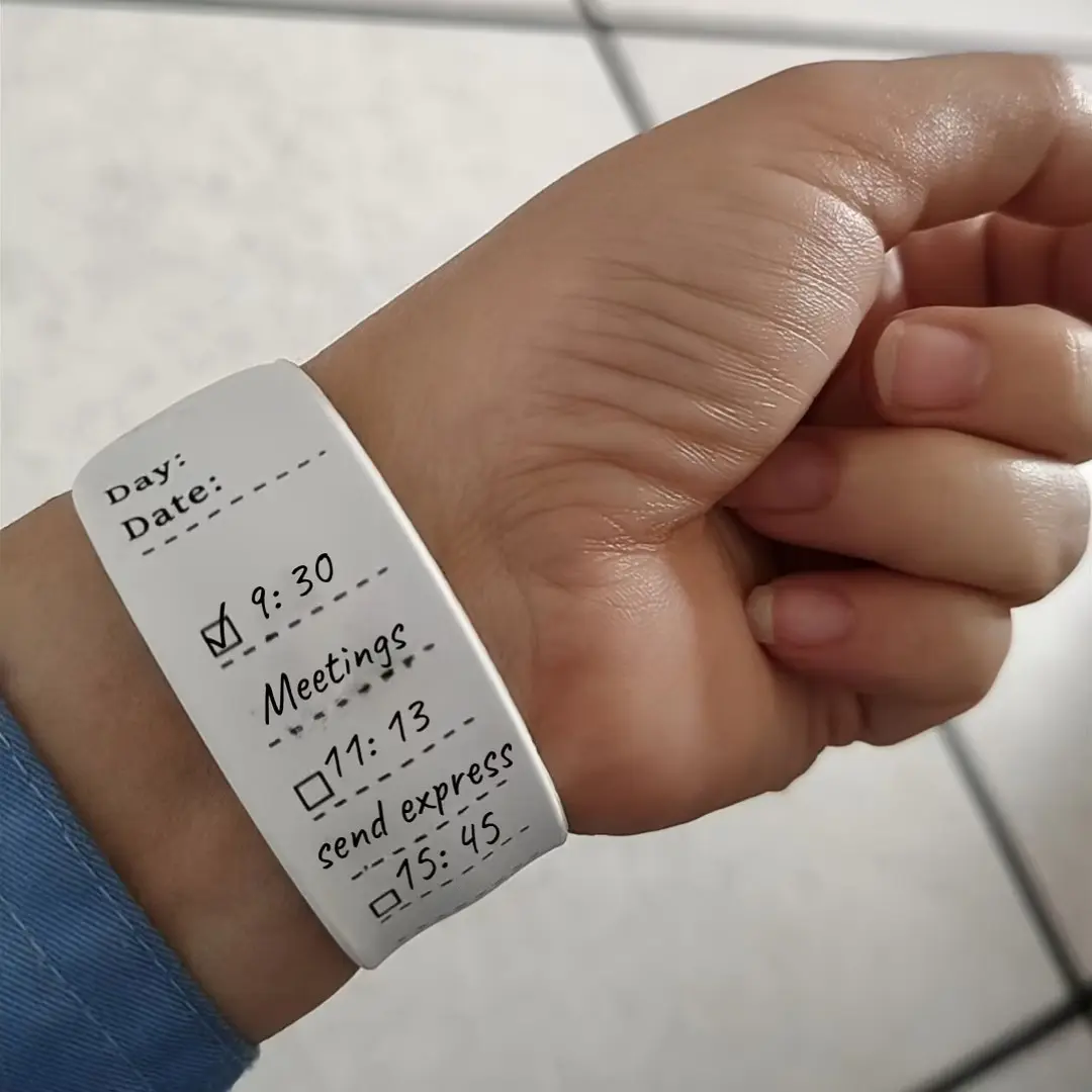 Reusable Erasable Wristband Writing Notebook, Leather-Like Material, Grid Lines, No Coating Edges, Ideal for Students, Nurses, Teachers