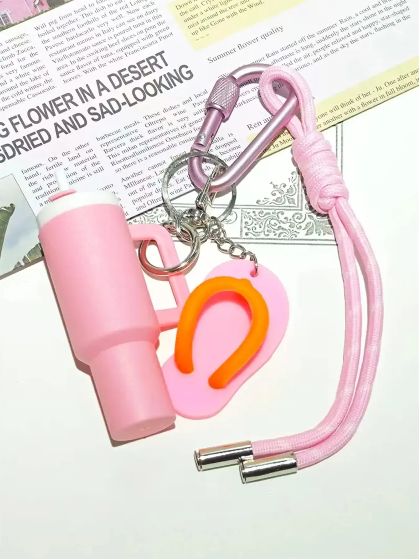 Summer Themed Tumbler & Slipper Keychain Set | Budget distinctive small gift to skip generic souvenirs for best friends #BirthdayGiftIdea #BeachSouvenir Sentimental pocket-sized present for summer party gift exchanges