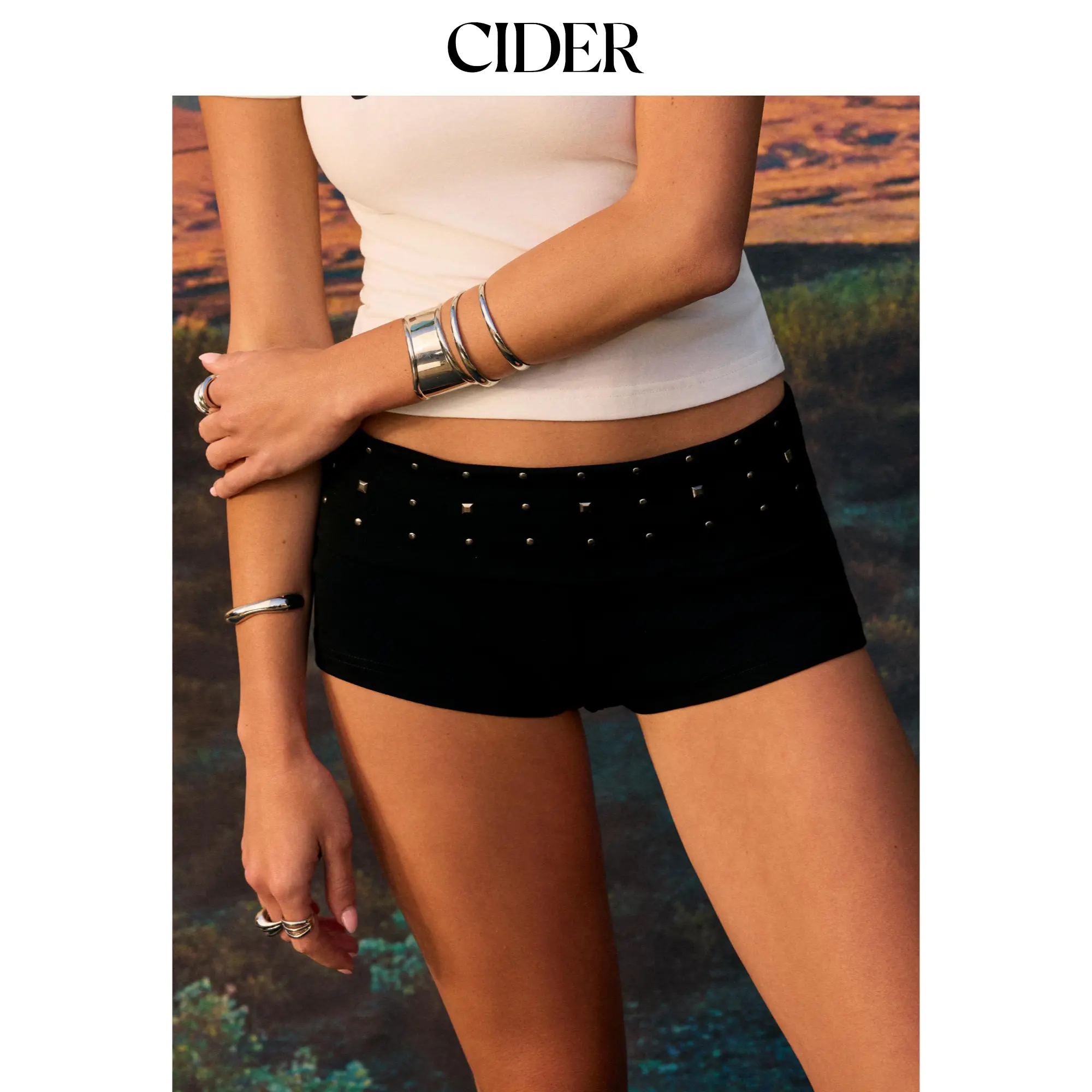 Cider Cotton-blend Low Rise Metal Detail Micro Shorts