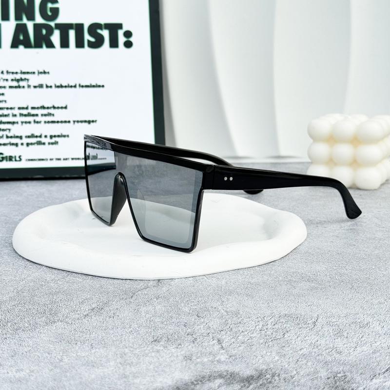 4pcs Sunglasses Punk Style Sun Protection Outdoor Riding Personality European and American Large Frame One-piece Sheet High Quality Polarized Sports Fashion Glasses, Su for Riding, Driving and Golf - Ideal Choice for Festival Gifts nighttime yellow tint