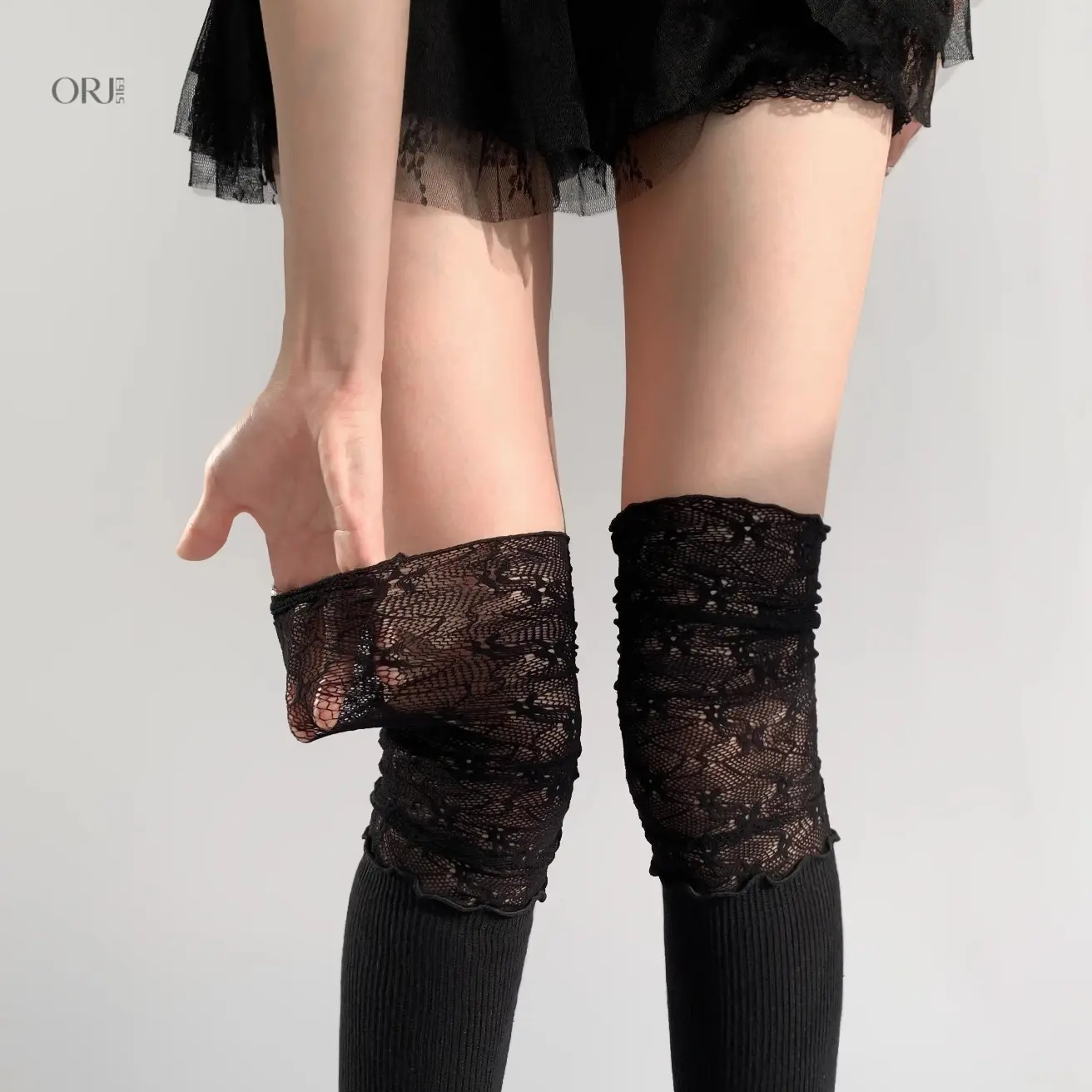 Lace Splice Over‑the‑Knee Socks for Women, Black Lolita JK Stacked Thigh High Socks, Elegant Long Hosiery for Spring Autumn Daily Styling