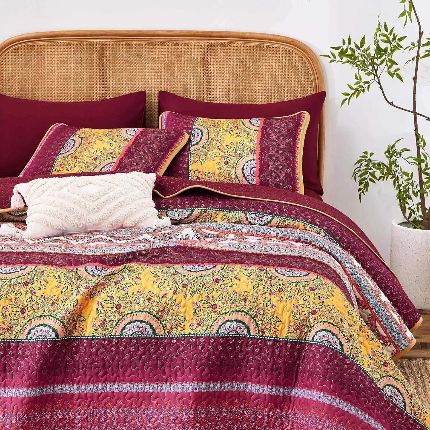 - Boho Quilt Set, Bohemian Chic Colorful Medallion with Flower Leaf Stripe , Reversible Lightweight Bedspread Coverlet, 3 count, Burgundy, /Full Size