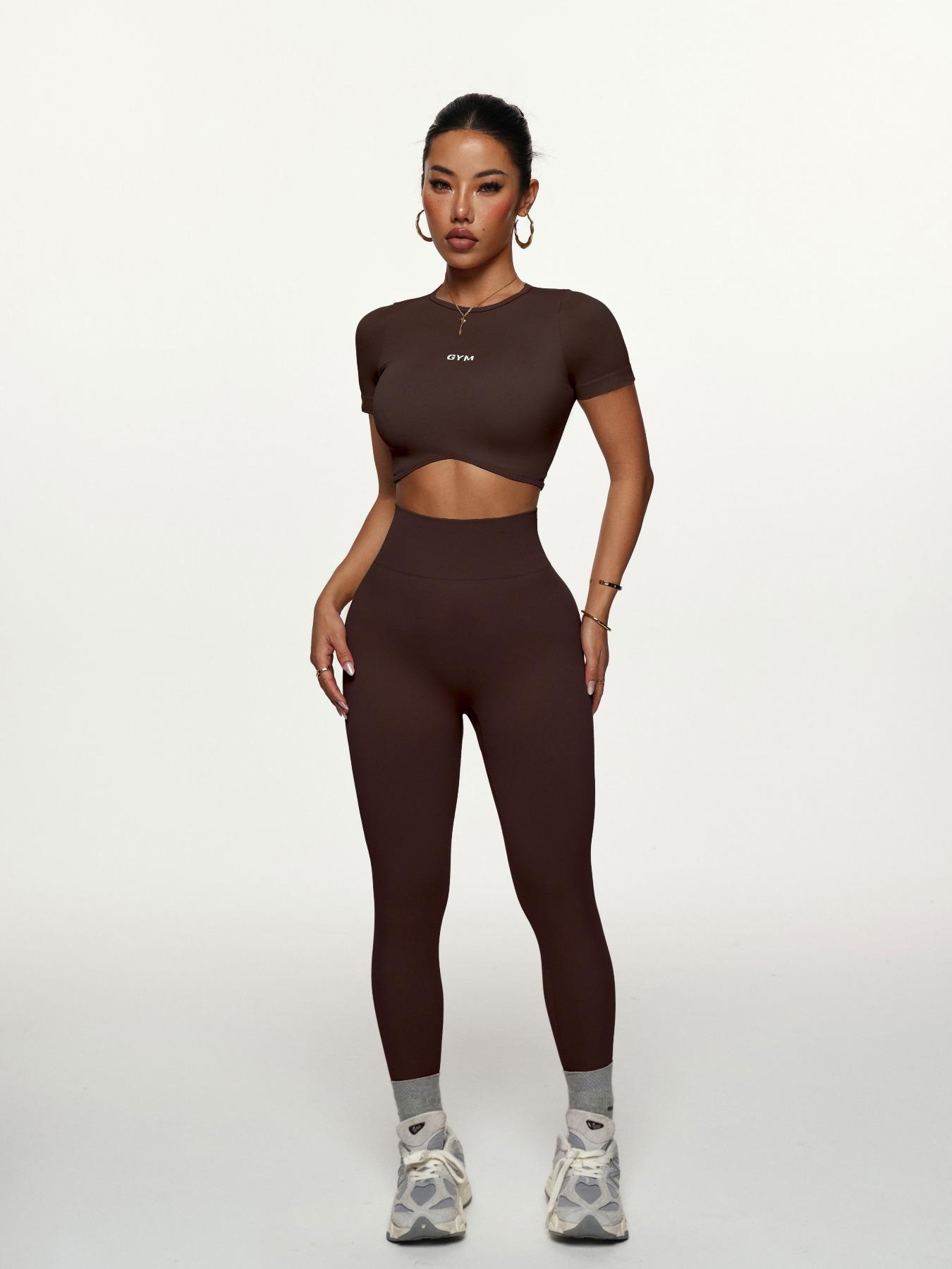 High Elastic Seamless Women's Sports Set, Comfortable Yoga Leggings for Active Lifestyle, Fashionable Gym Apparel, Yoga Clothes Set