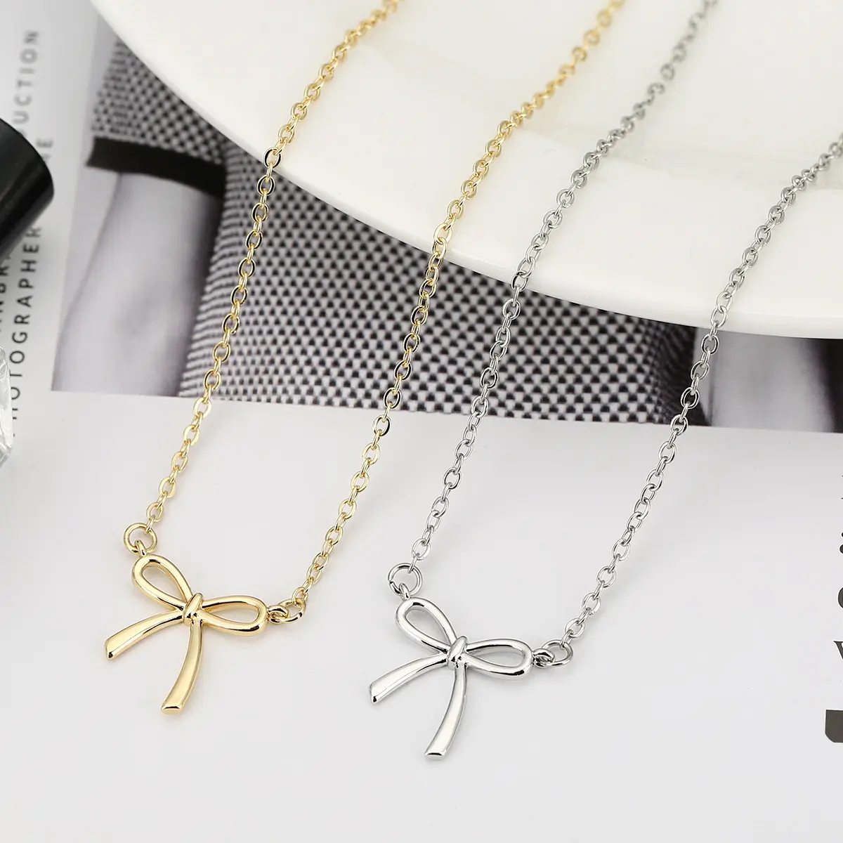 Bowknot Necklace, Gold Pendant Necklace, Cute and Fashionable, Versatile for Girls, Women's Necklace, Women's Accessories, Valentine's Day Gift
