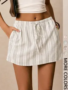 Women's Pocket Striped Shorts, Casual Daily Wear Pants, Women's Waist Cinched Striped Lounge Skirt Pants, Comfortable and Stylish, Casual Basic Bottoms, Casual Summer Shorts