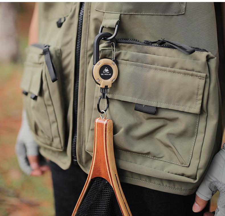 Outdoor 3-in-1 Retractable Keychain with Steel Wire – Carabiner, Magnetic Lock, Multi-Purpose for Hiking, Camping, Fishing & Commuting