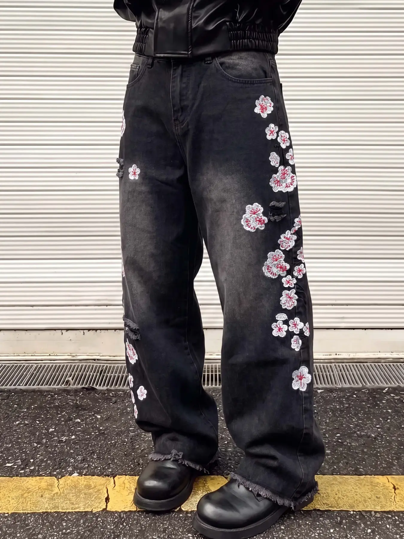 Men's Straight Leg Jeans, Side Cherry Blossom Embroidery, Floral, Small Rips, Vintage Washed Frayed Hem, Casual Slim Fit