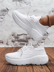 New Women's Large Size Casual Sneakers, Lightweight Breathable Fashion Running Shoes, Comfortable and Versatile Athletic Footwear