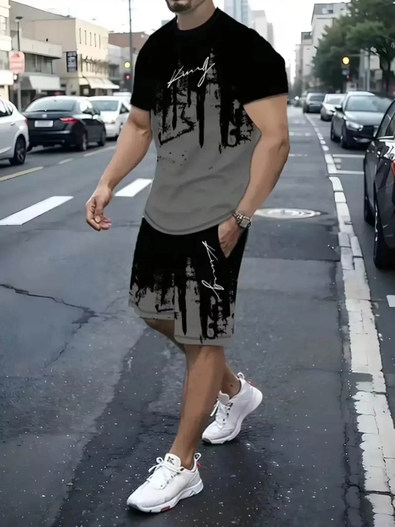 Men's New Classic Round Neck Summer Clothing Set, Casual T-Shirt Set, Short Sleeve Shorts, Graphic Bold King Pattern, Drawstring Waist, Comfortable Breathable Outdoor Wear, Outfit Sets, Menswear