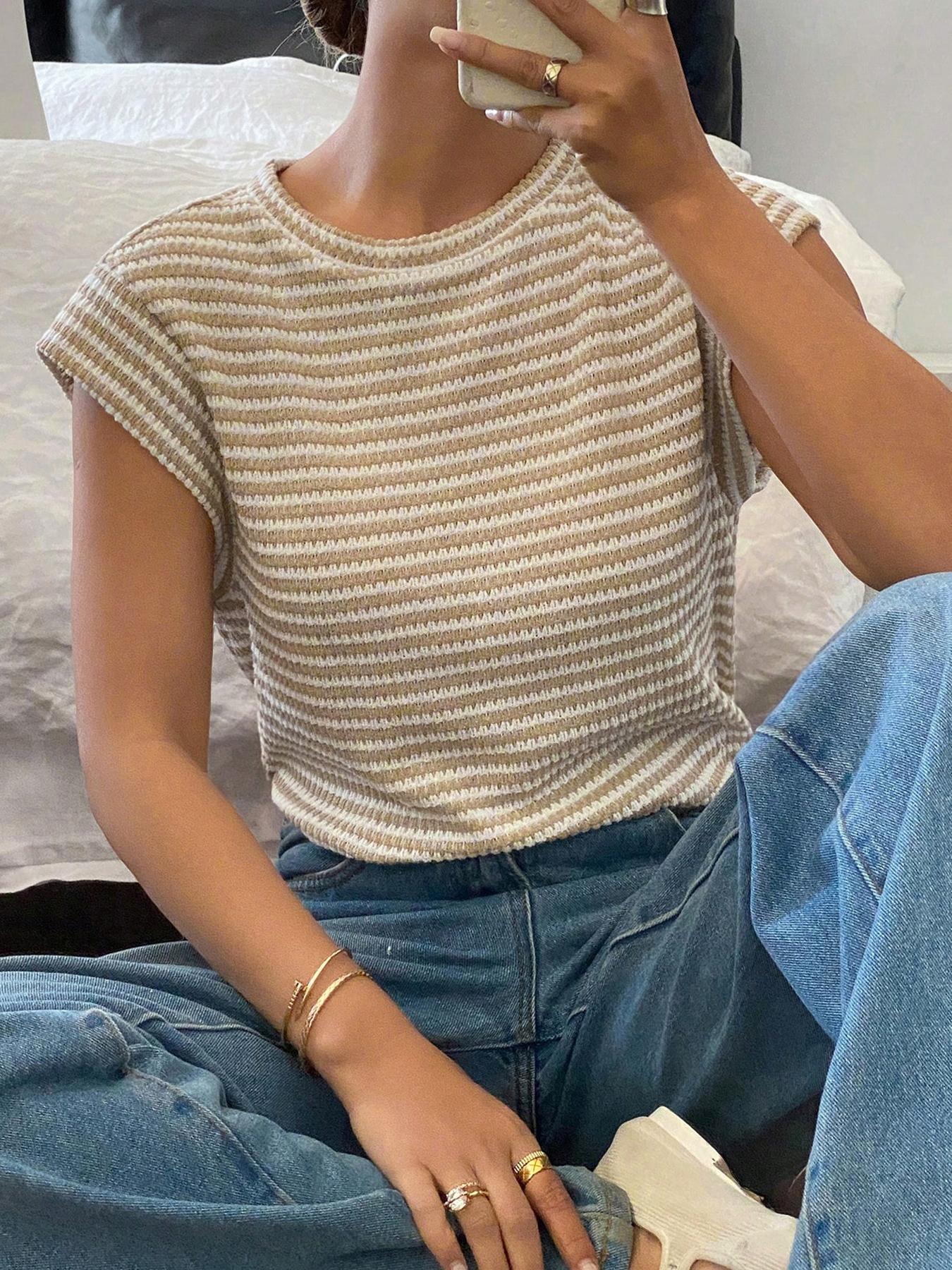 Women's Striped Print Crew Neck Tee, Casual Slim-fitting Cap  Sleeve T-shirt, Ladies Summer Clothes for Daily Wear, Top