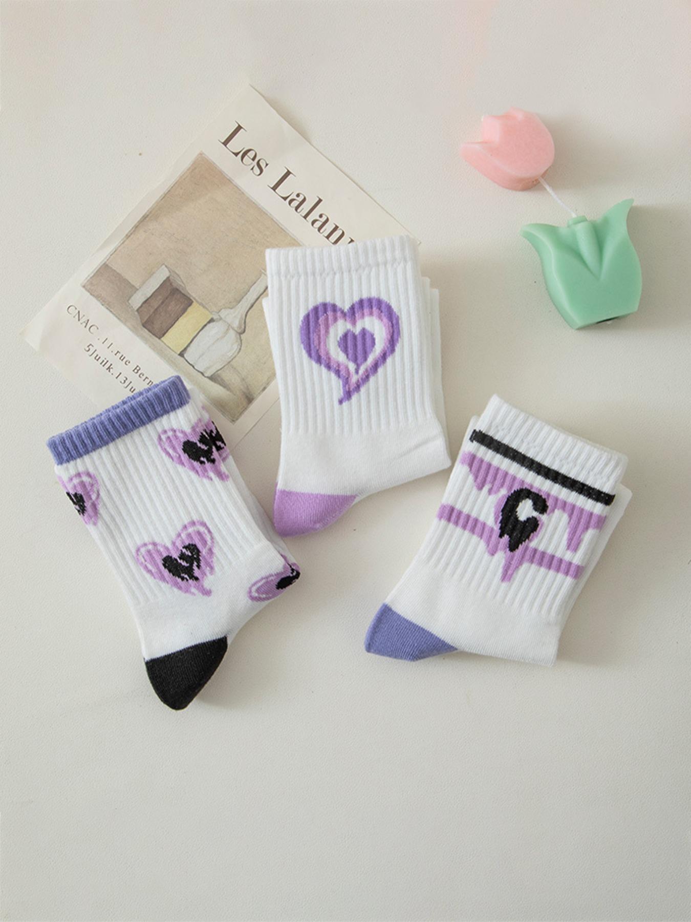 Women's 7 Pairs Heart & Letter Print Crew Socks, Casual Stylish Socks, Soft Comfy Socks, Preppy Casual Soft Comfortable Breathable Striped Print Mid-calf Socks for Daily Wear, Multipack Knit Socks for All Seasons, Sock Set