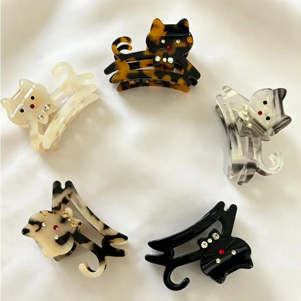 5‑Pack Cute Cat‑Shaped Hair Claw Clips,Whimsical Charming Acrylic Cat Hair Clip for Everyday Wear Adorn Your Hair with a Touch of Fun Cute Hand Made