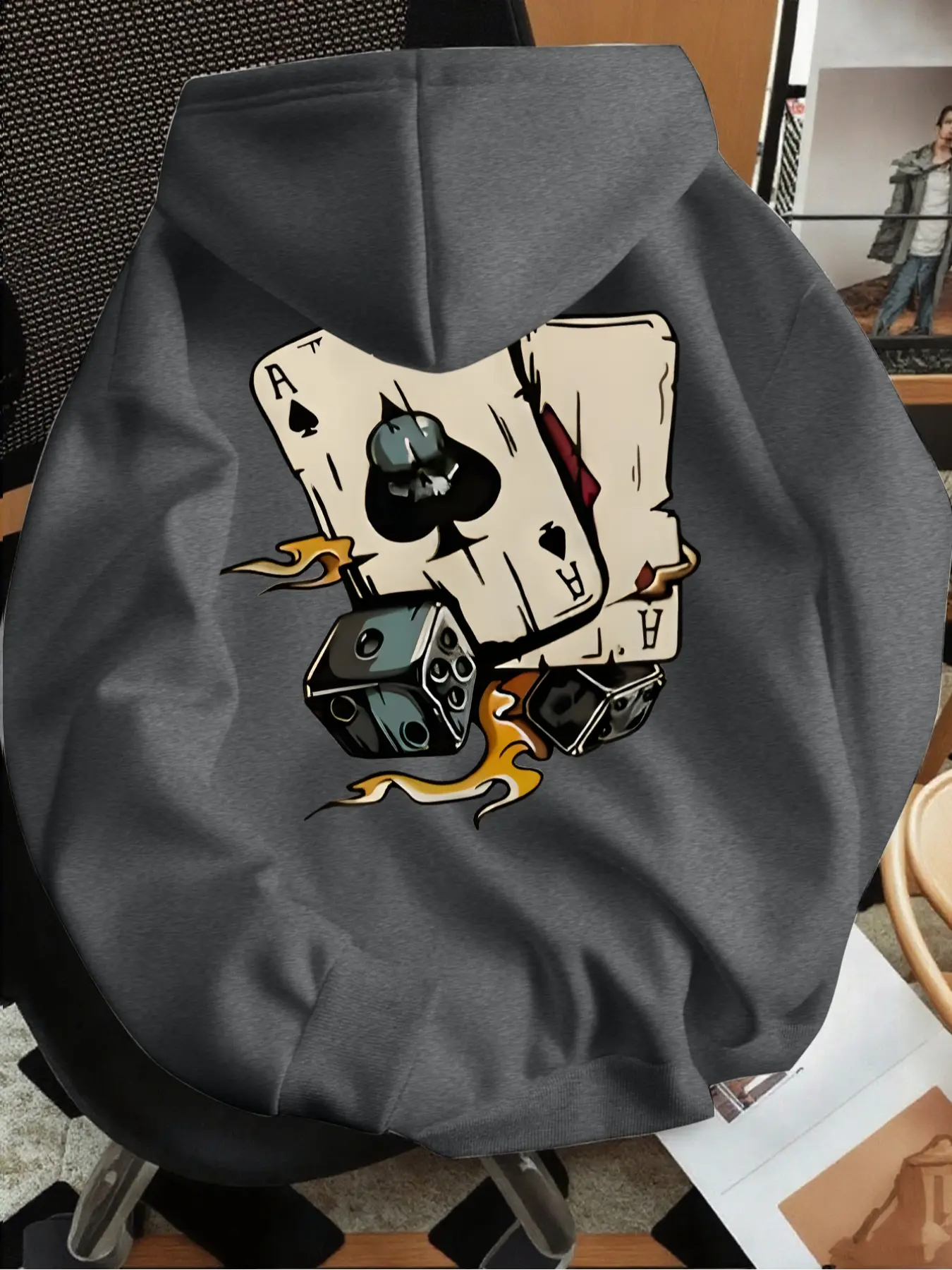 Men's Thick Casual Hoodie with Poker Card Print, Regular Fit Streetwear, Drawstring Pocket Long Sleeve Pullover Sweatshirt