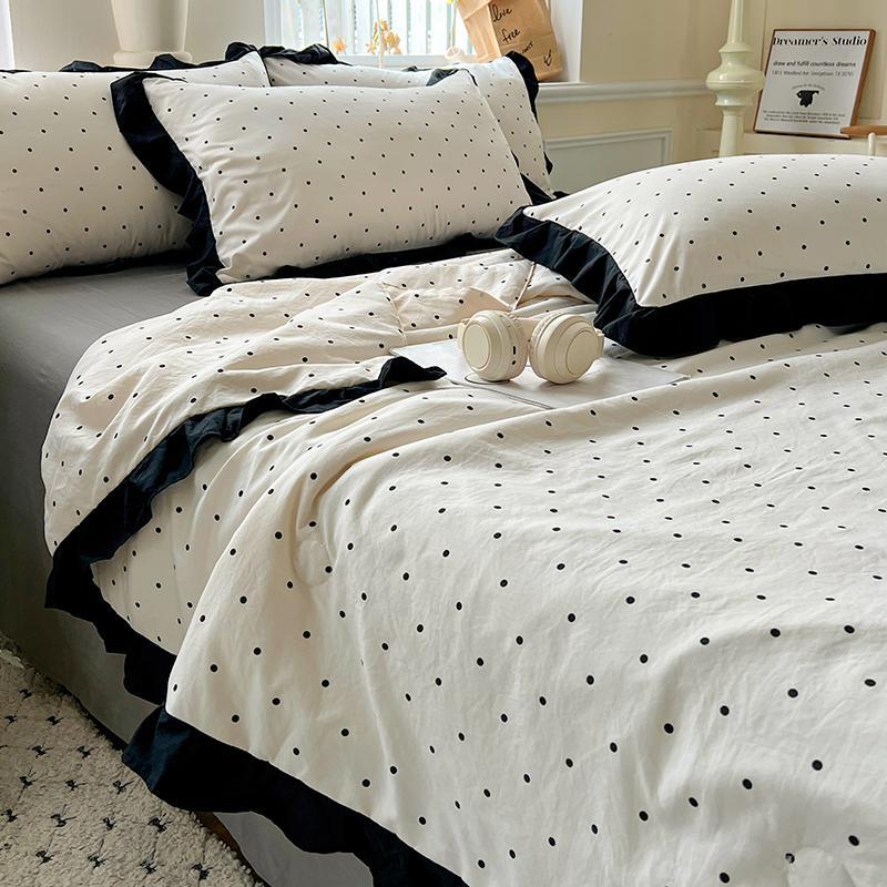 Lightweight Summer Quilt, French Style Dot Design, Soft Breathable Comforter, Ideal for Bedroom & Guest Room