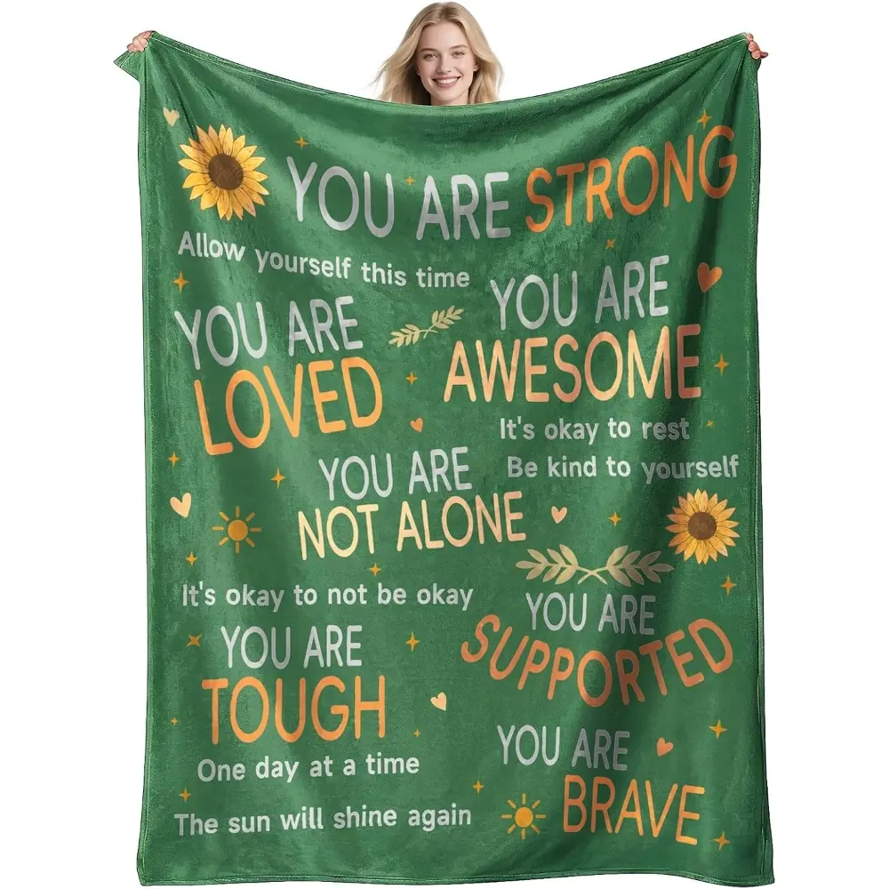 1PC Get Well Soon Gifts for Women Mom After Surgery, Hug Healing Blanket Cancer Care Warm Gift for Patient, Inspirational Encouragement Comfort Thinking of You Present for Friend Men (Green)