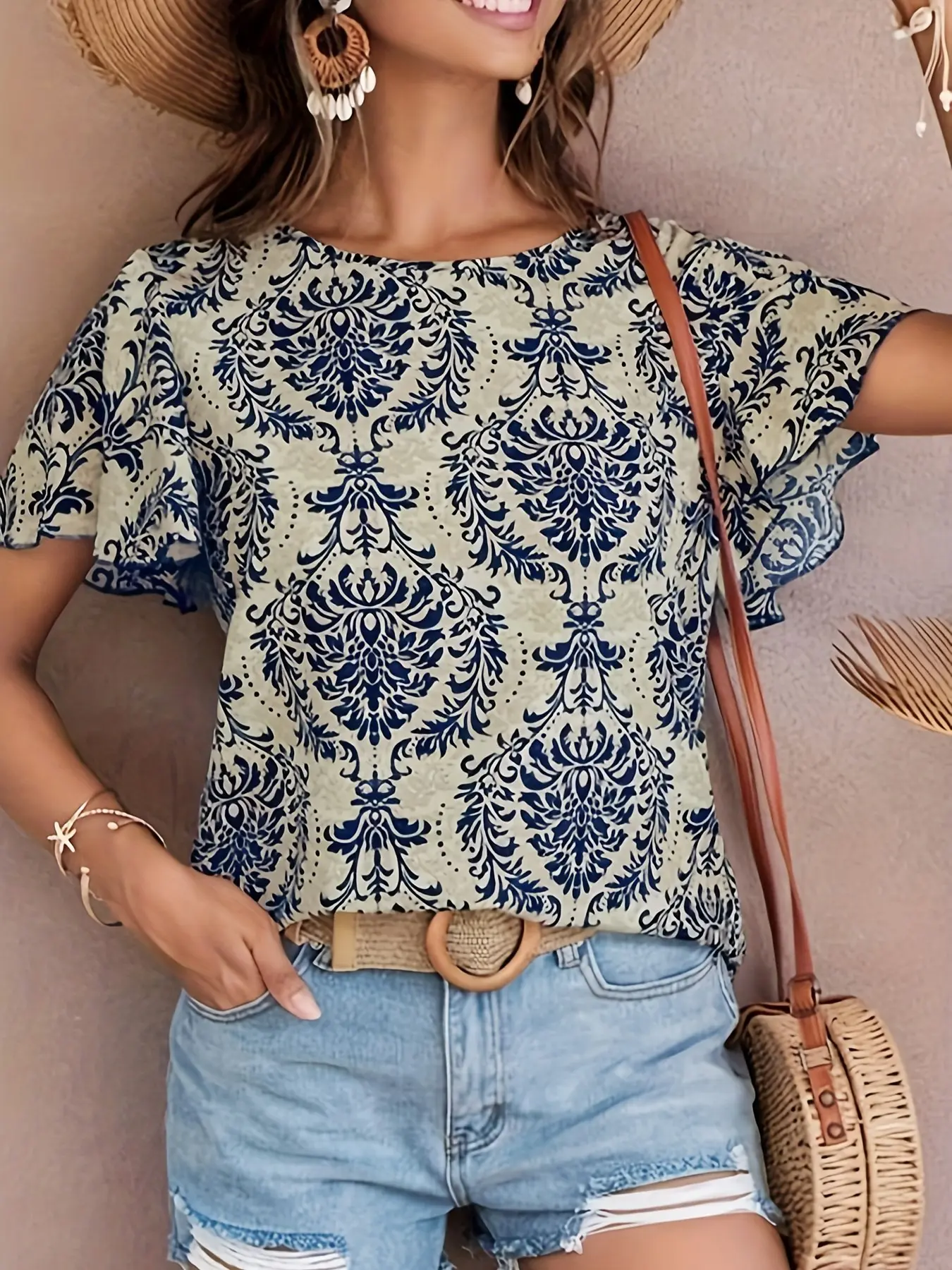 A printed Bohemian Boho Chic Sleeve ruffled sleeve village shirt Fitted Geometric Blouses Top Womenswear