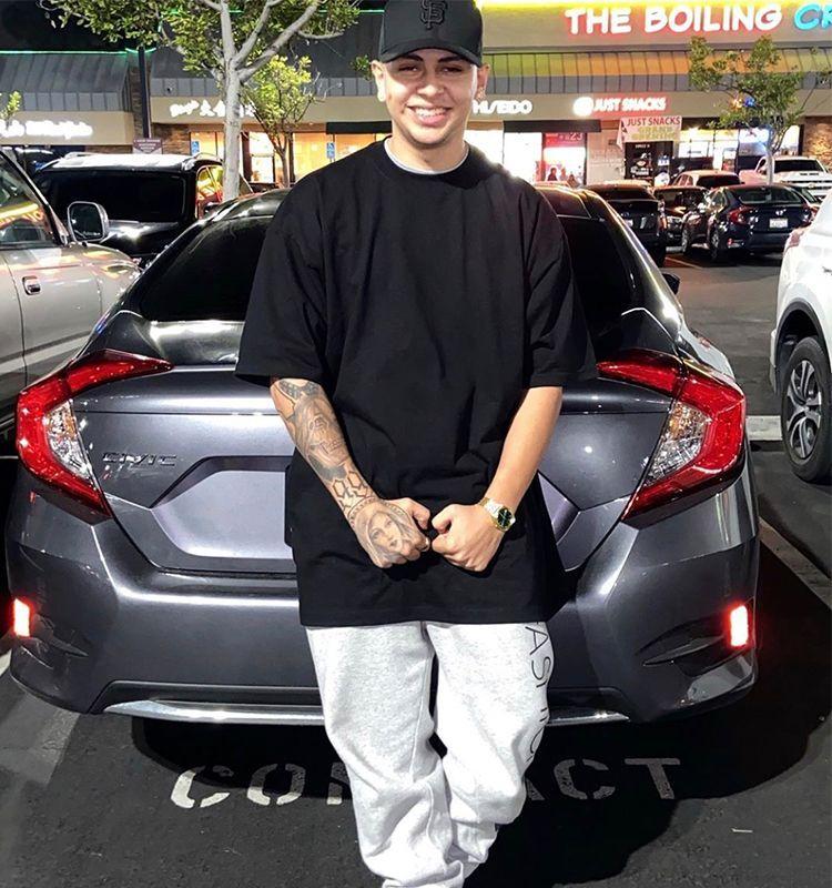 3PCS Men's Short-Sleeve T-Shirts Pure Cotton Loose Hem Shirt Round Neck Solid Color Short-Sleeve Women