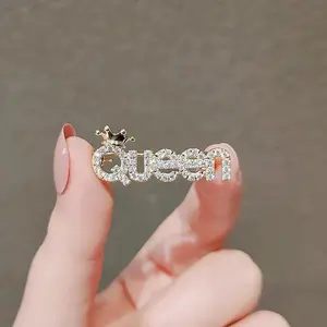 Cute Rhinestone Queen Brooches For Women Kids Crown Letters CZ Crystal Party Label Pins Trendy Buckle 2024 Jewelry Gifts