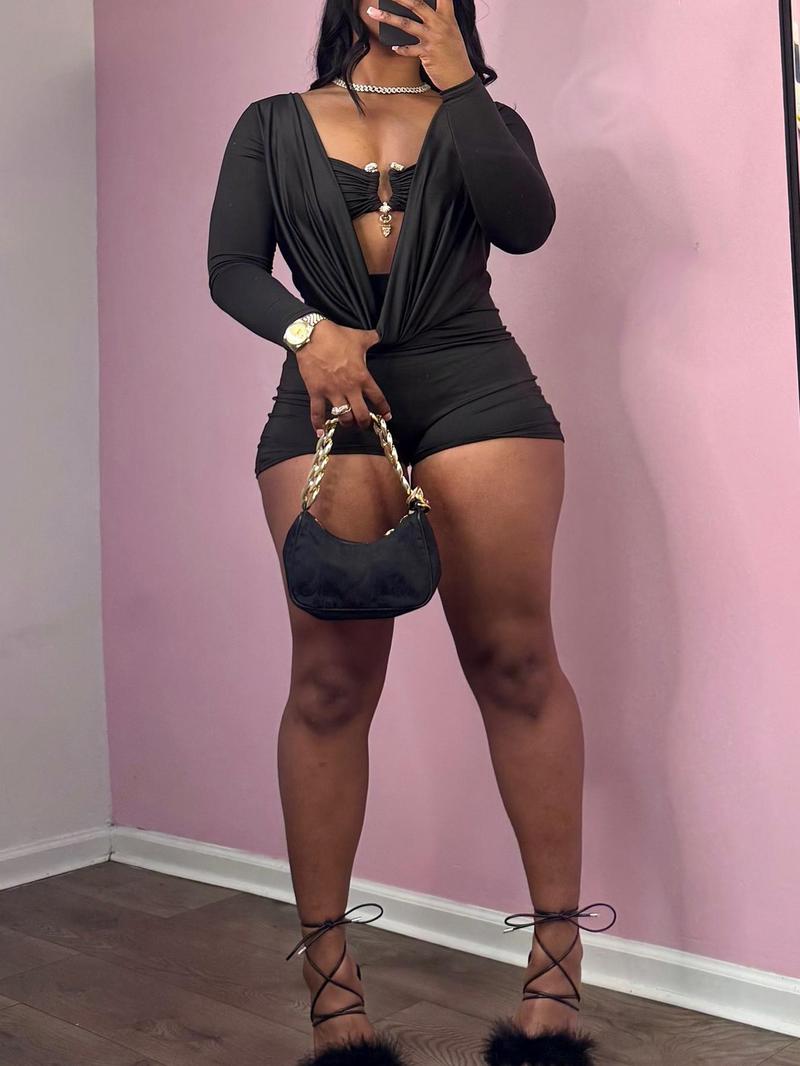 DOUCIU Women's Solid Color Simple  All-match Cool Metal Decor Cut Out Romper Casual Street Fashion Long Sleeve Romper for Nightclub Music Festival Ladies Summer Clothes