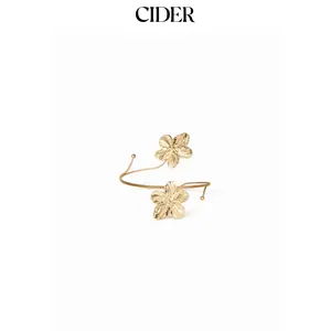 Cider FLORAL ARM CUFF
