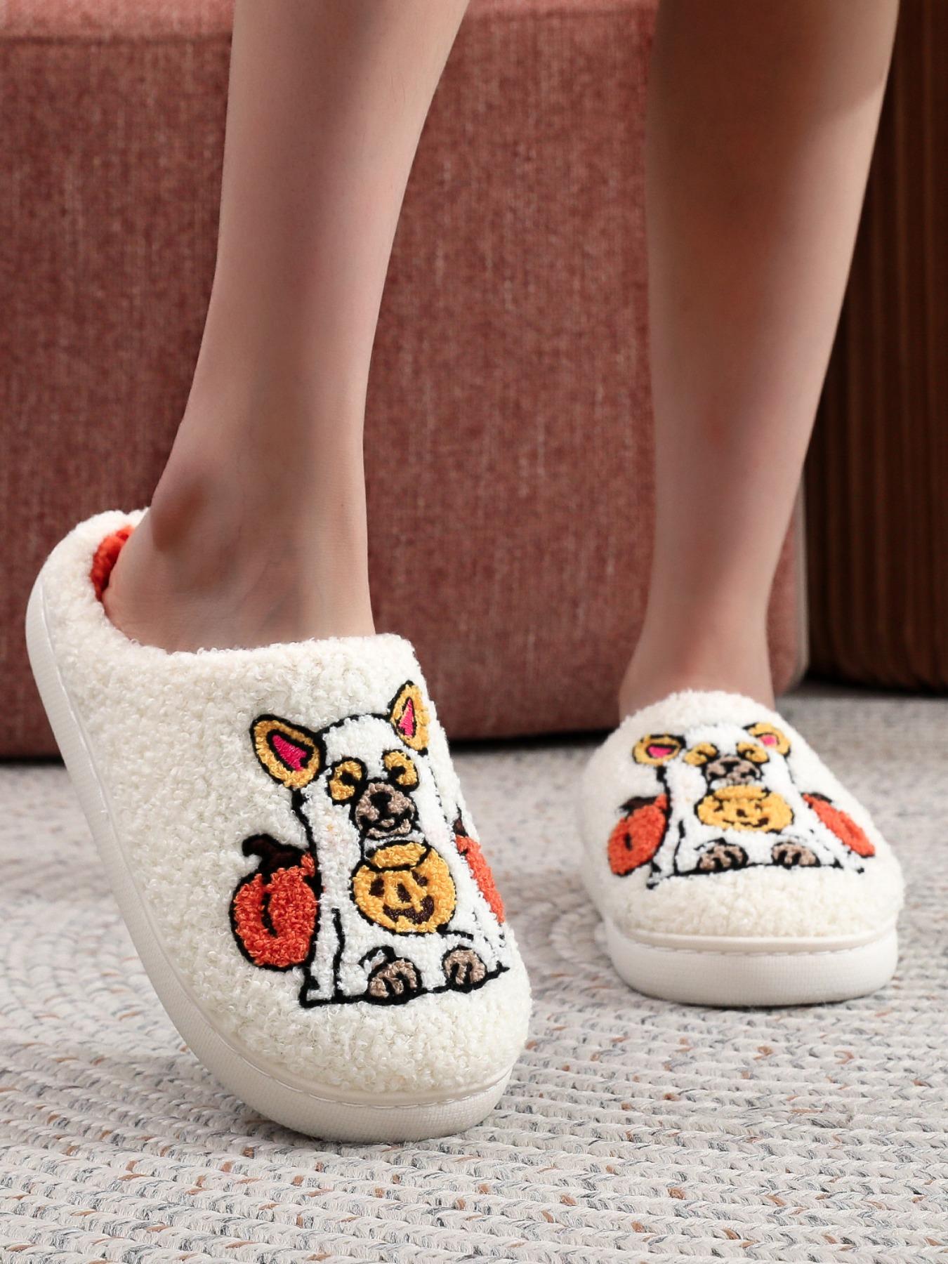 Cute Pet Dog Pumpkin Embroidered Plush Slippers, Soft Comfortable Black Home Shoes for Men & Women for All Seasons, Spooky Perfect Halloween Gift for Dog Moms, Footwear