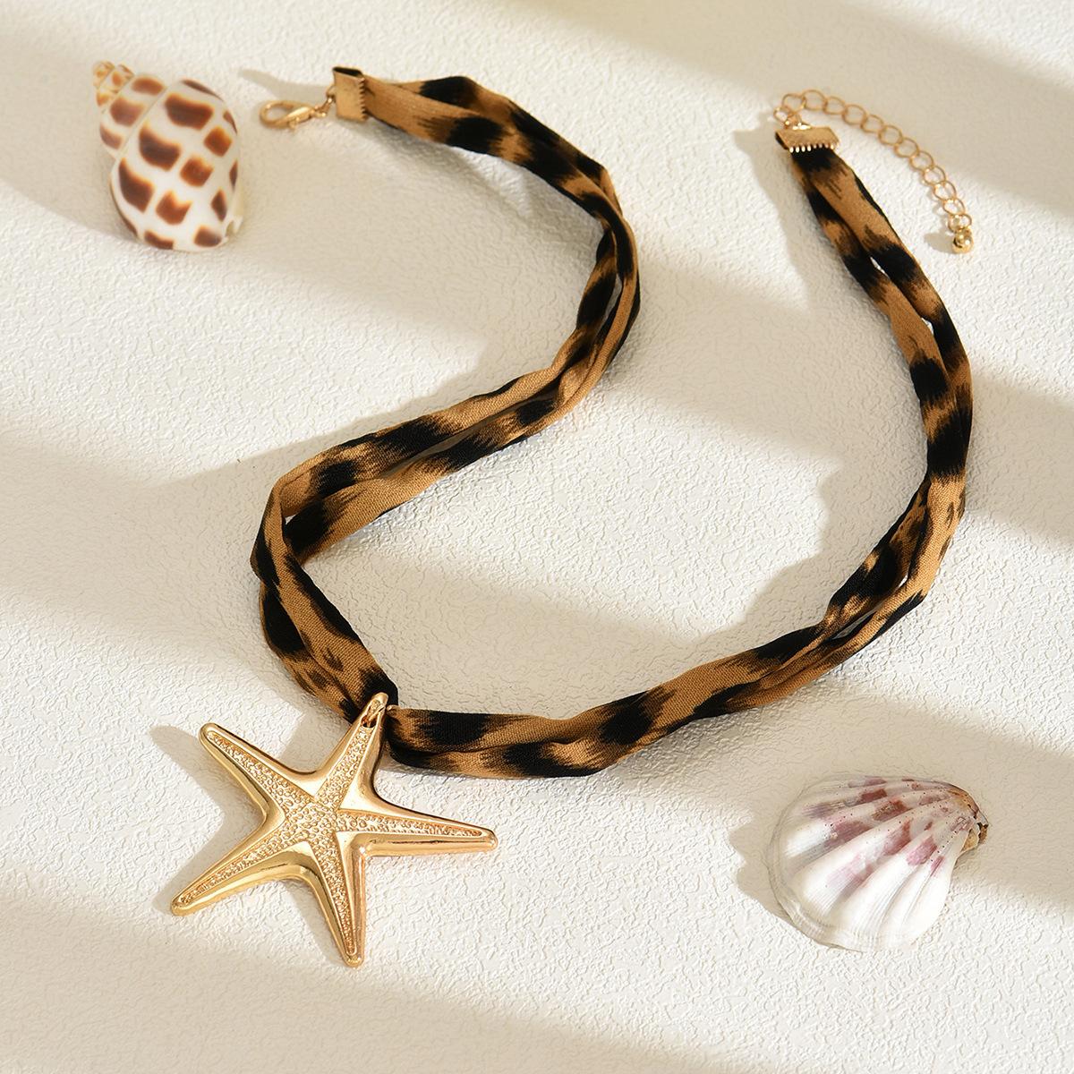 Wholesale cross necklaces for European and American cross-border markets, leopard print, flower, heart pendants, summer ocean shell and starfish collarbone chains
