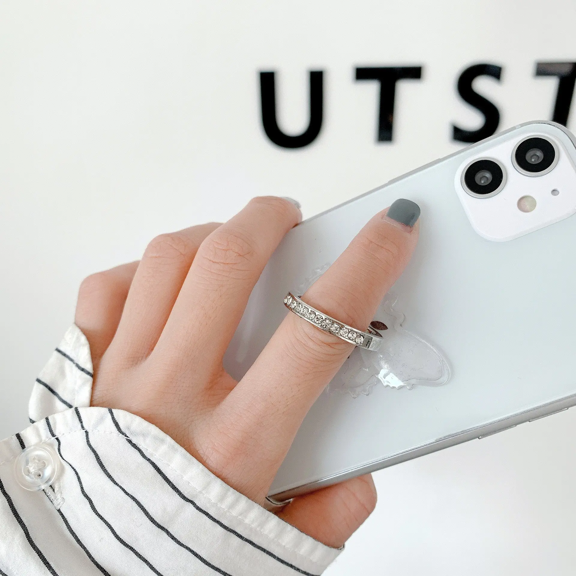 Transparent Cartoon Phone Stand with Metal Ring Clip, Convenient and Easy-To-Use Mobile Holder, Crystal Ring Clip Stand