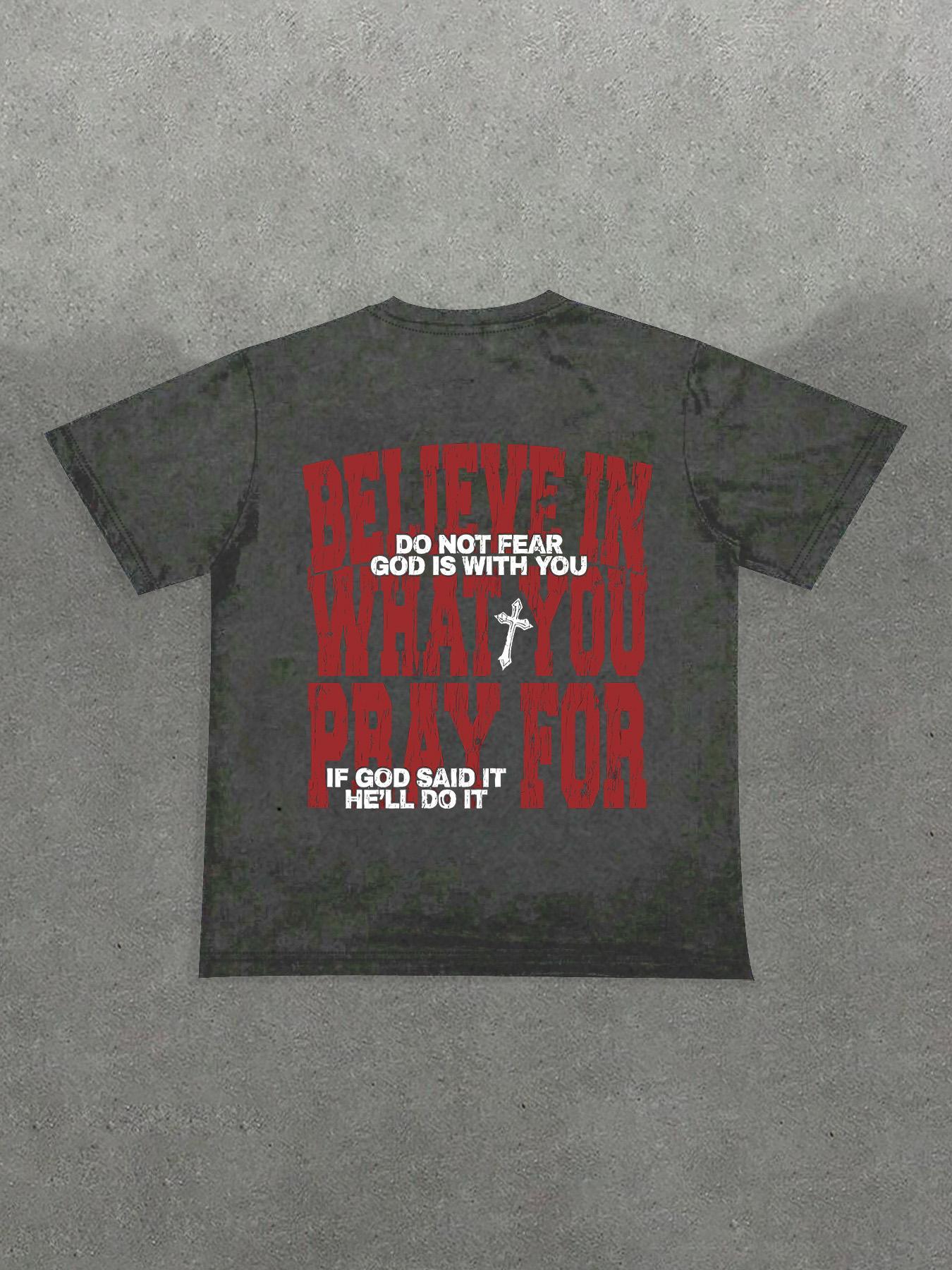 Men's Slogan & Cross Print Casual Graphic Design Round Neck Tee, Regular Fit Short Sleeve Crew Neck T-shirt for Summer, Casual Men's Top for Daily Wear