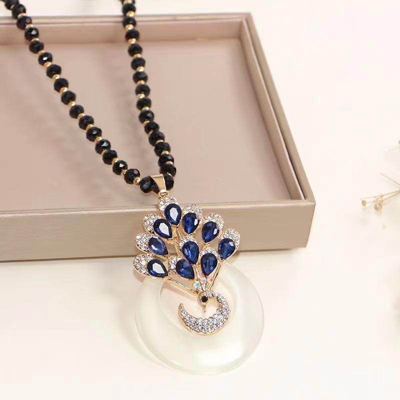 Versatile Cubic Zirconia Sweater Chain Long Fashion Pendant Necklace Accessory Simple Cat's Eye Stone Peacock Pendant