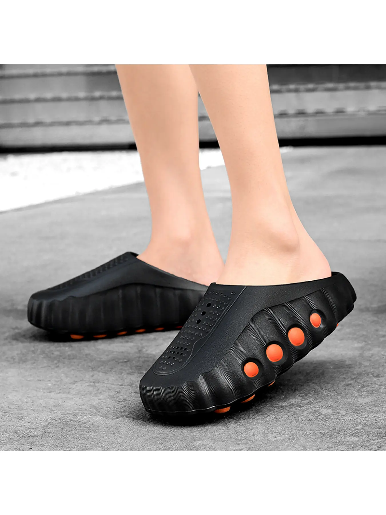 Obsessed with this bubble dot slide! Streetwear must-have unisex slides