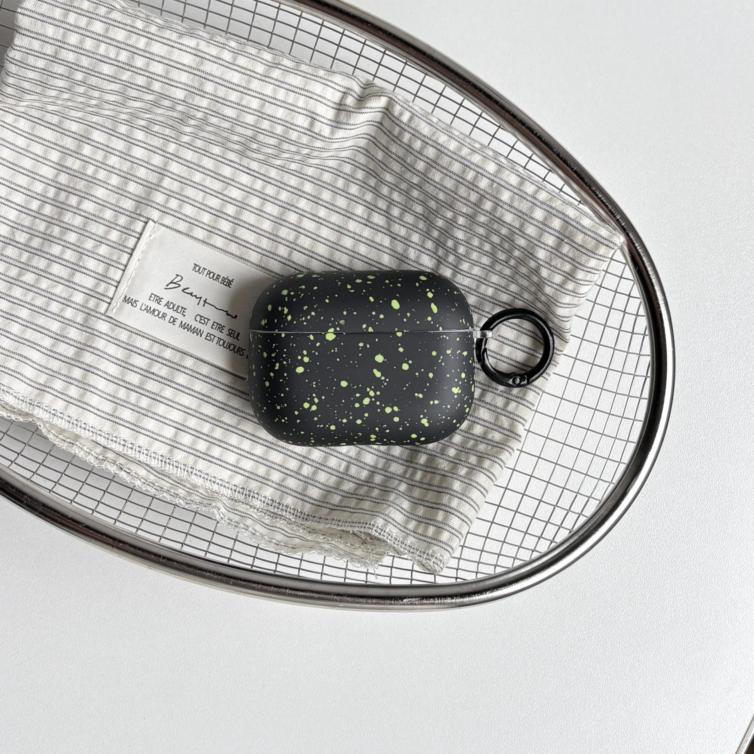 Fashion Simple Fluorescent Green Splash-Ink Pattern Matte Black Protective Earphone Cover Case For AirPods 1 2 3 4 Pro Pro2 Pro3