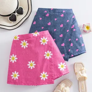 Girls' Daisy Heart Print Skirt Pants 2-Pack, Summer Lightweight Casual Shorts, Slim-Fitting Plain Pattern Clothing for Kids, Skirts with Shorts