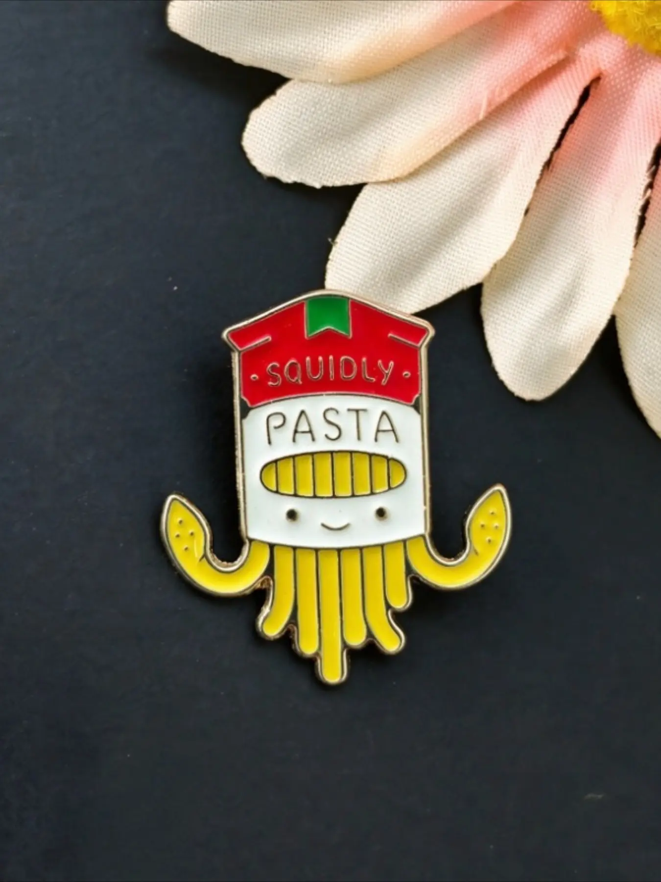 Funny Italian Food "Squidly Pasta" Enamel Pin, Cute Cartoon Squid Spaghetti Noodle Box Lapel Badge for Clothes Bags, Unique Food Lover Statement Jewelry Gift