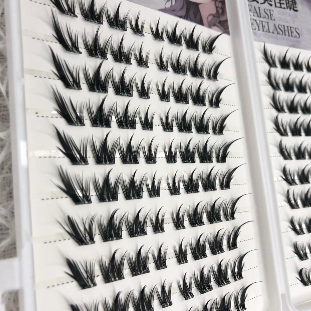 Large Capacity Self-Adhesive  Glueless False Eyelashes Fluffy Winged Fox Eye Natural Volume Lashes Reusable Easy Removal 11-13mm