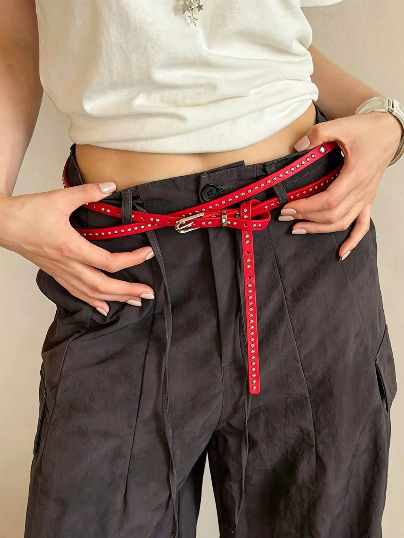 1pc Women's Street Style Rivet Decorated Belt, Punk Metal Buckle Waistband, Y2K Fashion Thin Belt, Perfect for Skirts and Jeans, All Seasons, Back-To-School Essential