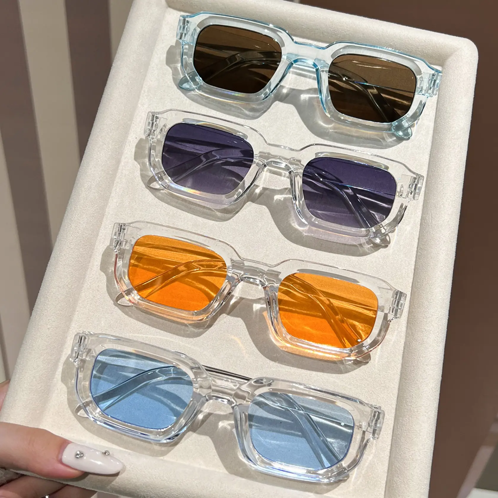 Retro Square Small Frame Sunglasses, European Style High-End Fashion Shades for Casual Unisex Wear